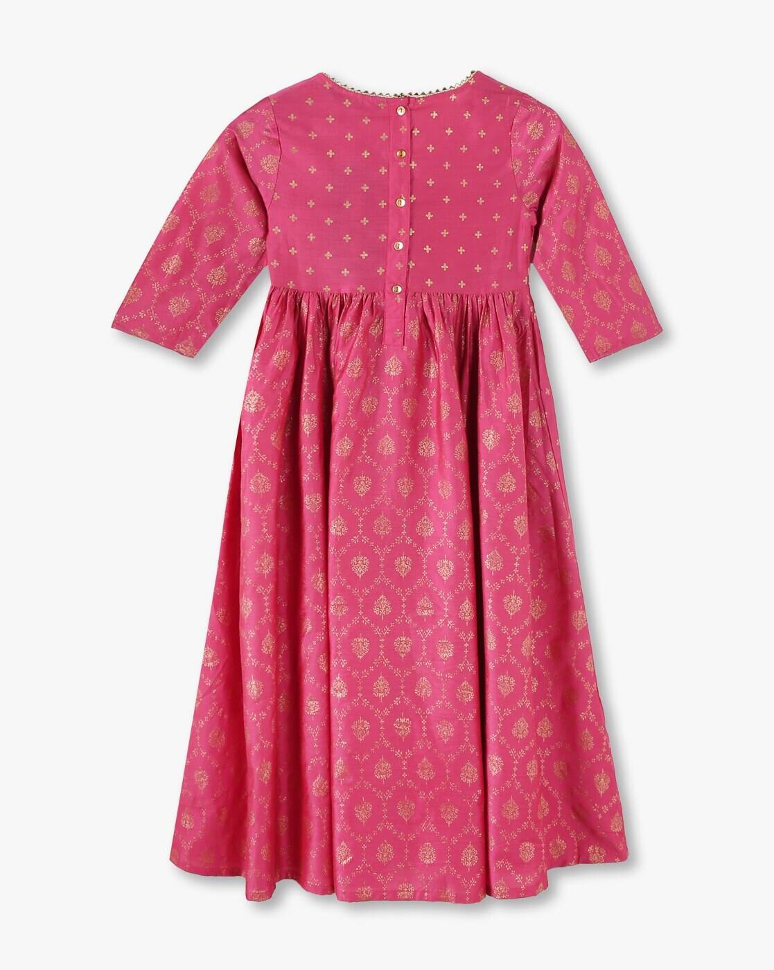 KG FRENDZ CHANYA CHO, PINK