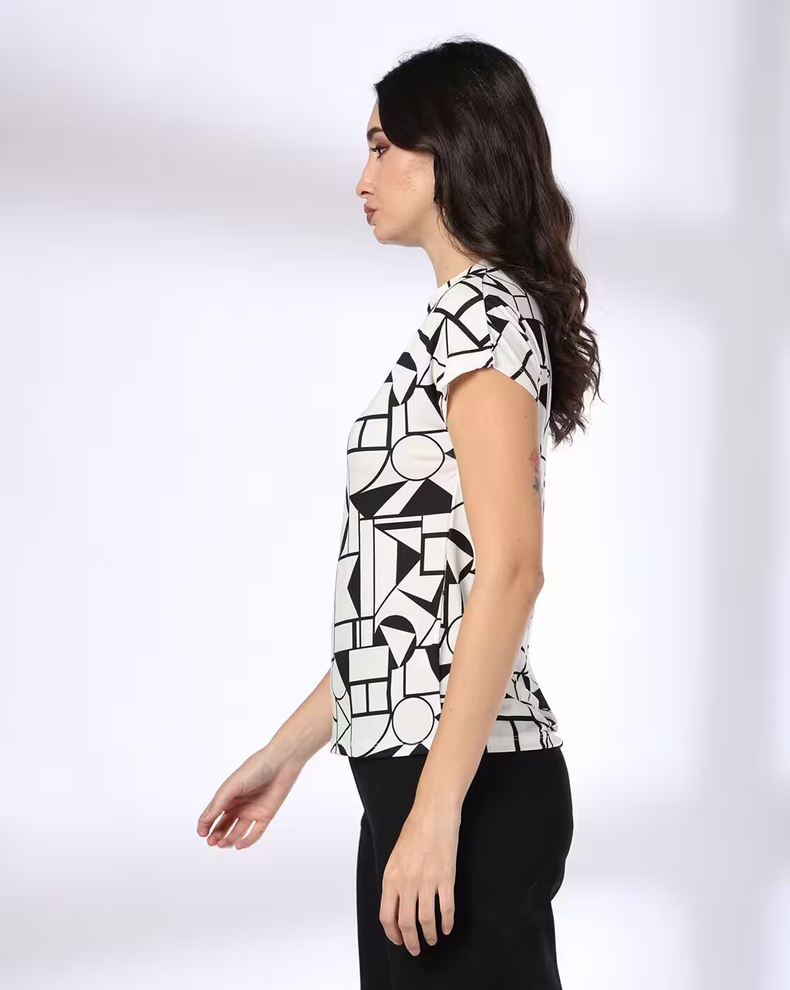 FIG TSHIRTS, OFF WHITE, M