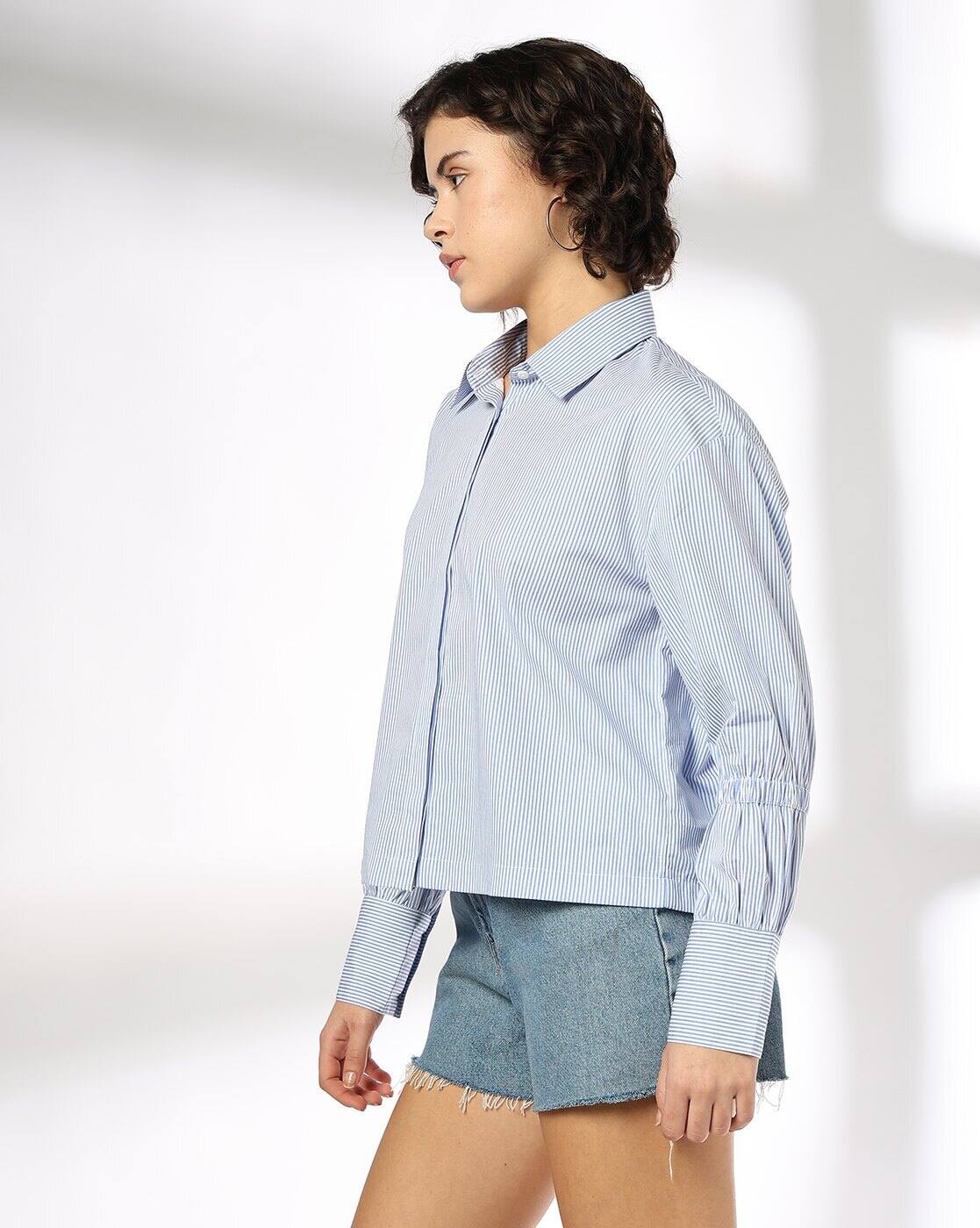 Button Down Shirt with Elastic, BLUE, M