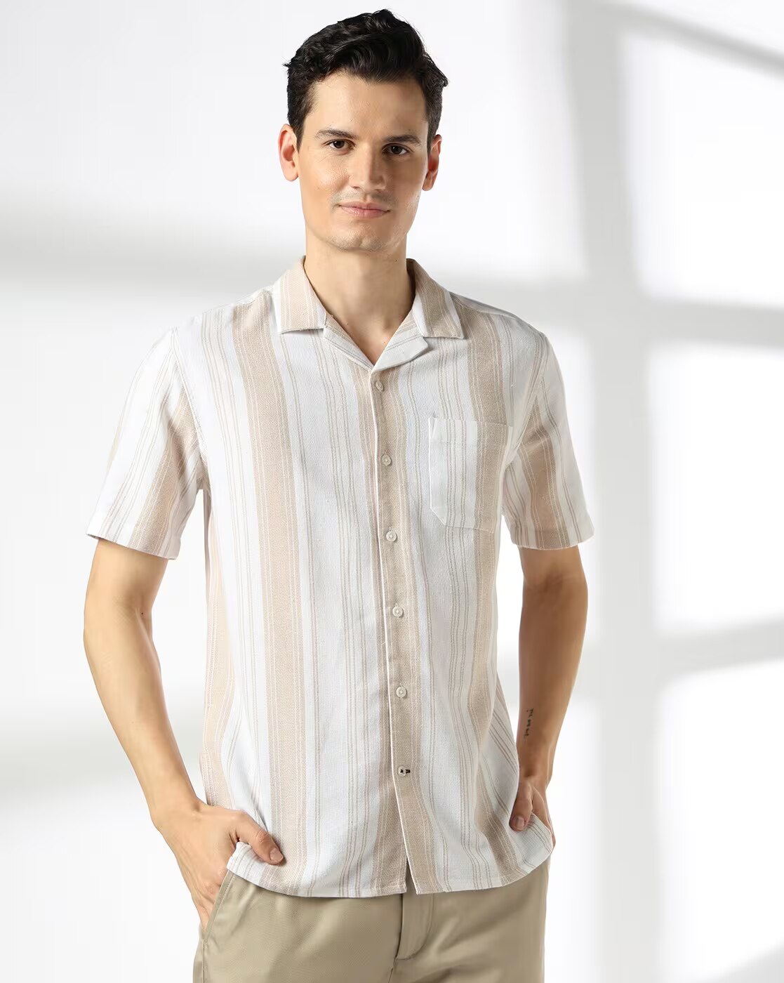 Netplay Buy NETPLAY Men Striped Resort Slim Fit Shirt with Patch Pocket Online ...