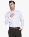 Slim Fit Cutaway-Collar Shirt