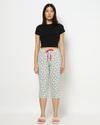 Women Floral Print Regular Fit Capris
