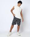 Men Camouflage Print Relaxed Fit Cargo Shorts