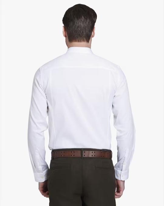 Slim Fit Cutaway-Collar Shirt