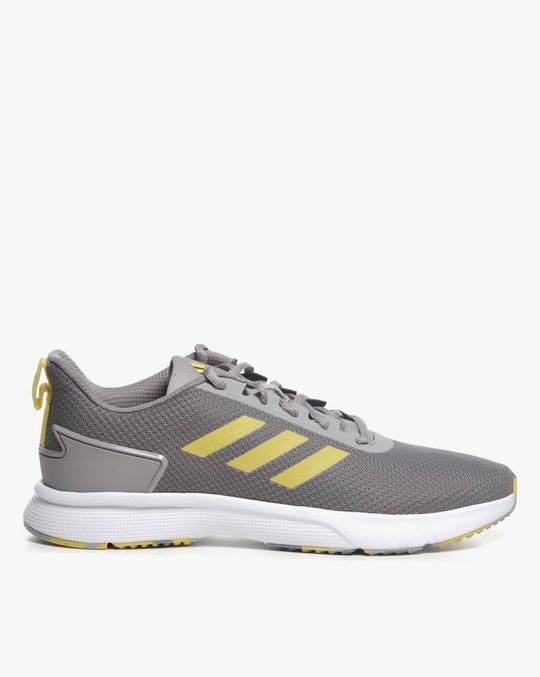 Low-Top Running Shoes