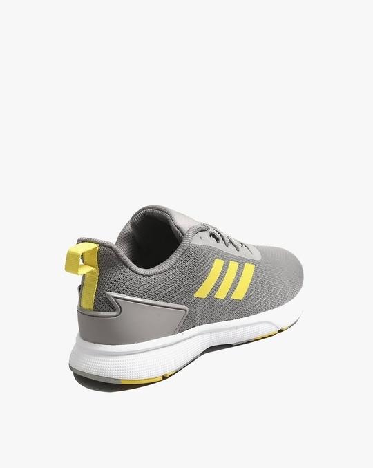Low-Top Running Shoes