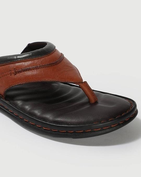 Men Leather Thong-Strap Sandals