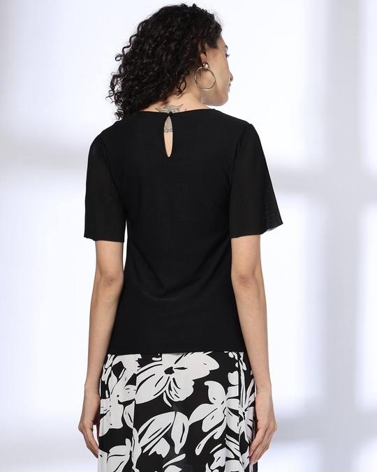 Women Relaxed Fit Round-Neck T-Shirt