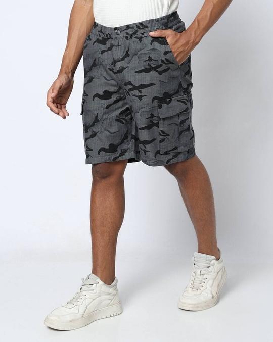Men Camouflage Print Relaxed Fit Cargo Shorts