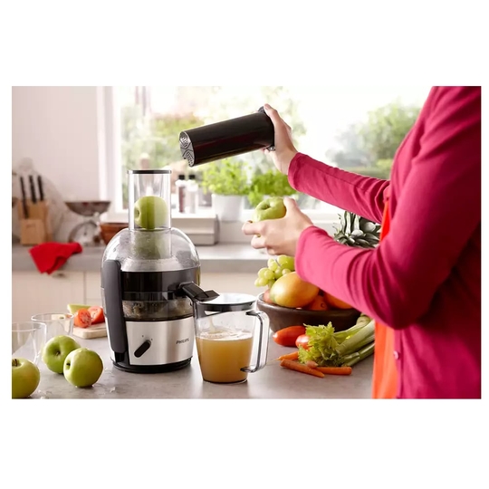Philips Viva Collection HR1863 700-Watt Juicer with QuickClean, Up to 2L Juice In One Go (Black)