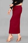 Divra Clothing Women Maroon Solid Cotton Saree Shapewear (L)