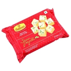 Haldiram's Nagpur Soanpapdi 250 g 3