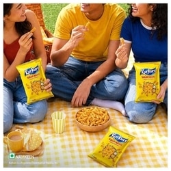 Kurkure Solid Masti Masala Twisteez 61 g 6