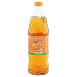 Mangalmai Til Diya and Lamp Oil 900 ml 2