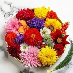 Assorted Flowers and Durva 100 g