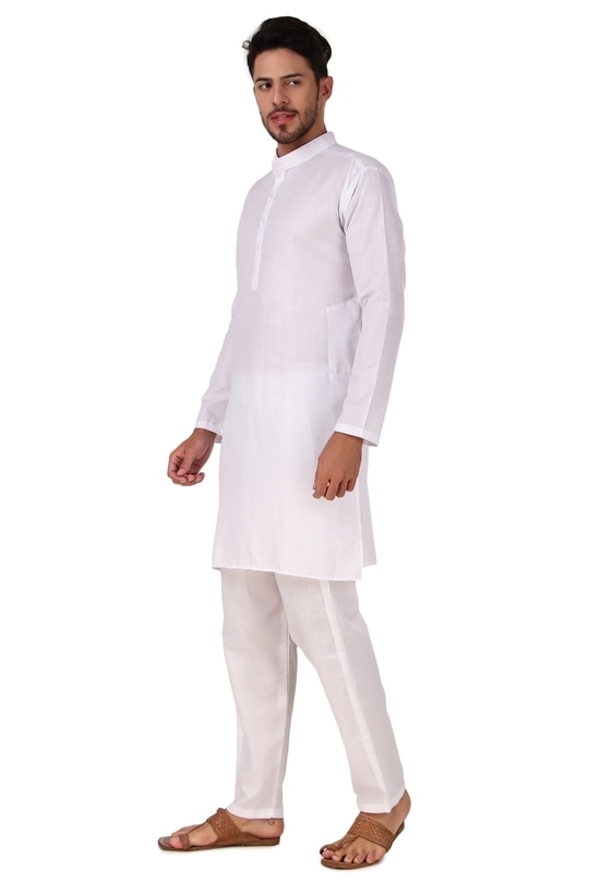 Preen Men White Solid Cotton Blend Kurta and Pyjama Set