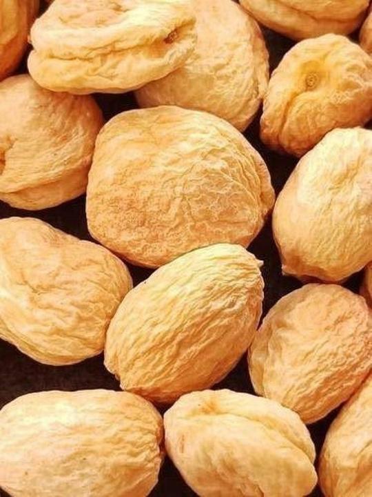 FreshoCartz Jumbo Dried Apricots Organic (Khumani, Khurmani, Khurbani, Jardalu, Prunu) High Quality (Grade - Big Size) 1 kg