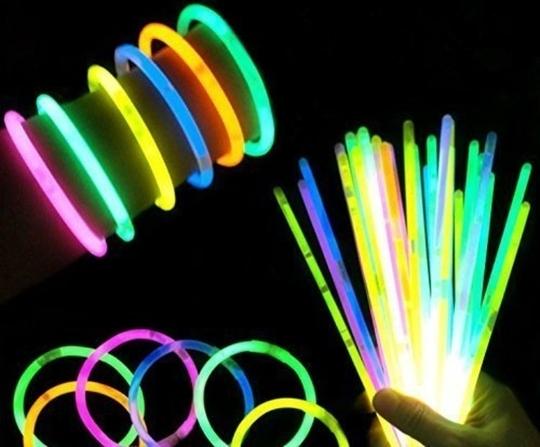 Kunya Glow Stick , Glow Stick Bracelets, Colors Party Favors Supplies Light up Toys Glow Sticks Mixed Colors 100pcs Sticks