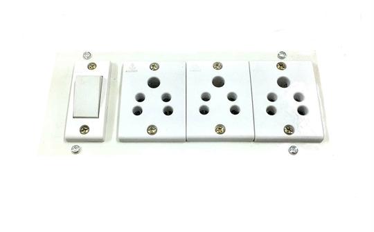 Saifpro Plastic Extension Board With 3 Socket And 1 Switch, With Extension Cord 1 M - 1 Meter Wire