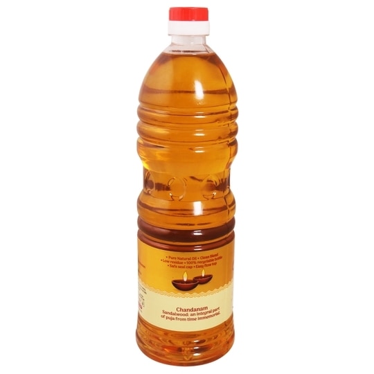 Cycle Om Shanti Chandanam Pooja Oil 1 L