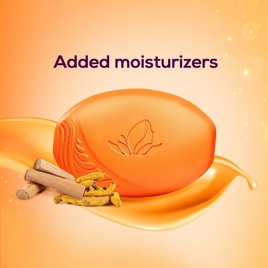 Santoor Sandal & Turmeric Soap 125 g (Pack of 4)