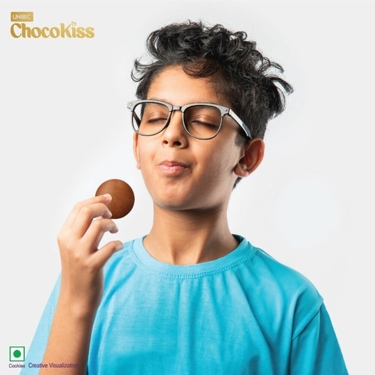Unibic - Choco Kiss Center Filled Cookies 75 g