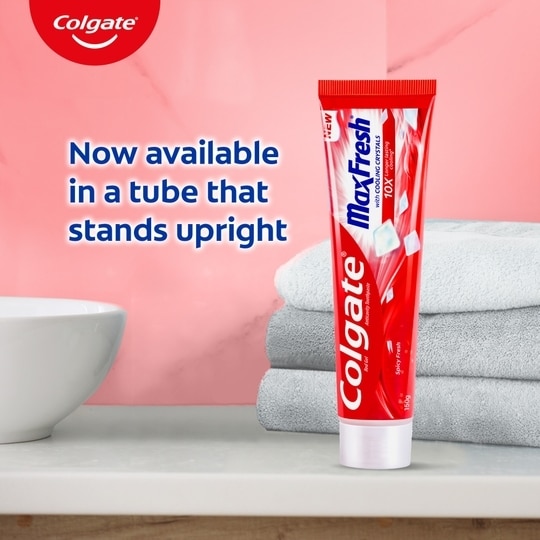 Colgate Max Fresh Spicy Fresh Red Gel Toothpaste 150 g (Pack of 2)