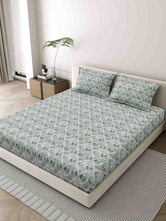 Mafatlal King Size Bedsheet Set, 100% Cotton Percale, 186 TC, 108 x 108 Inches, Elegant Jacquard Weave Print, Soft & Durable Fabric, Includes 2 Pillow Covers, Perfect for All-Season Use (Light green, dark green, navy blue and white)