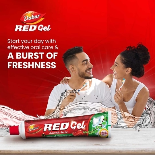 Dabur Red Gel Ayurvedic Toothpaste 900g - (150g x 2) x 3 | Reduction in Bad Breath, Plaque & Gingivitis | Freshness with Protection | For Healthy Gums & Effective Dental Care