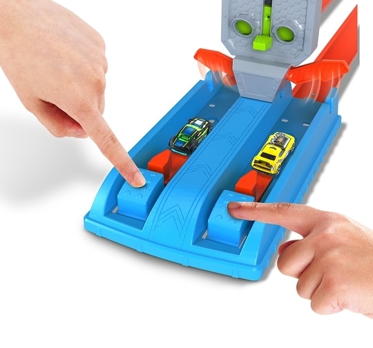 Hot Wheels Action Track Set Assorted 4Y+, Multicolour