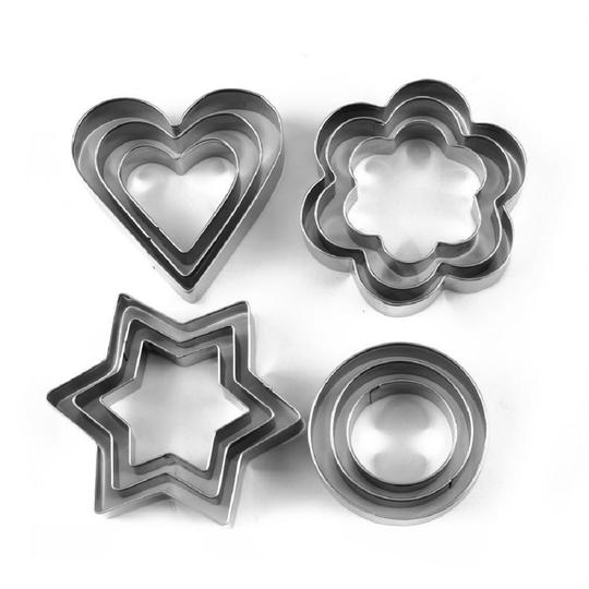 Urban Buy Stainless Steel SS Pizza Cutter With Cookie Cutter Stainless Steel Cookie Cutter with 4Shape & Multicolour, (Pack of 2)