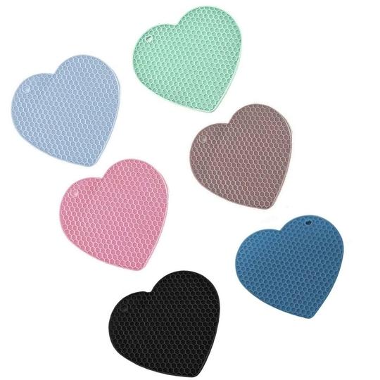 Ramkuwar Set 4 Silicone Trivet Cute Heart Mat Hot Pot Holder Non-Slip Table and Countertop Trivet for Hot Dishes, Cup (Black)