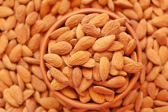 LILA DRY FRUITS Premium Dried Nutritious & Delicious Afghani Anjeer, California Almonds & Cashew Combo Jar Pack of 100gms each (300gms total) | Dried Figs , Badam Giri & Kaju Nuts